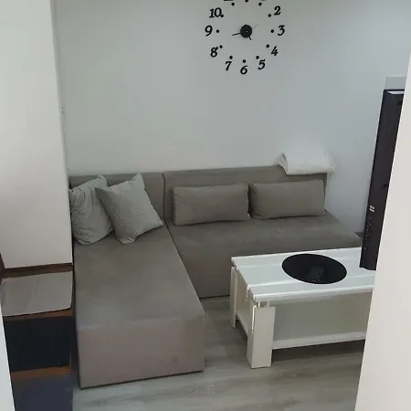 şehir Merkez Yakınında 30 M2 Stüdyo Daire, 1 Banyolu * Saraybosna