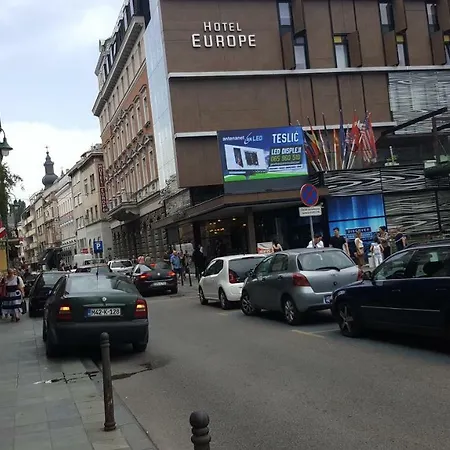 şehir Merkez Yakınında 30 M2 Stüdyo Daire, 1 Banyolu Daire *