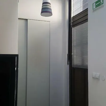 Daire şehir Merkez Yakınında 30 M2 Stüdyo Daire, 1 Banyolu *