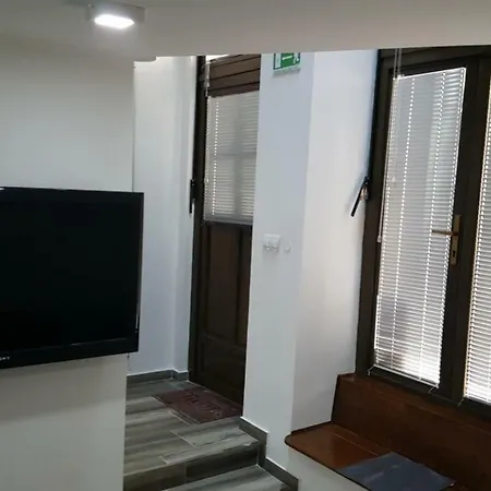 şehir Merkez Yakınında 30 M2 Stüdyo Daire, 1 Banyolu Daire